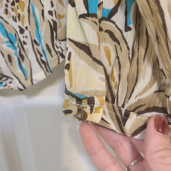 Talbots 100% silk blouse jewel buttons - Picture 3 of 6